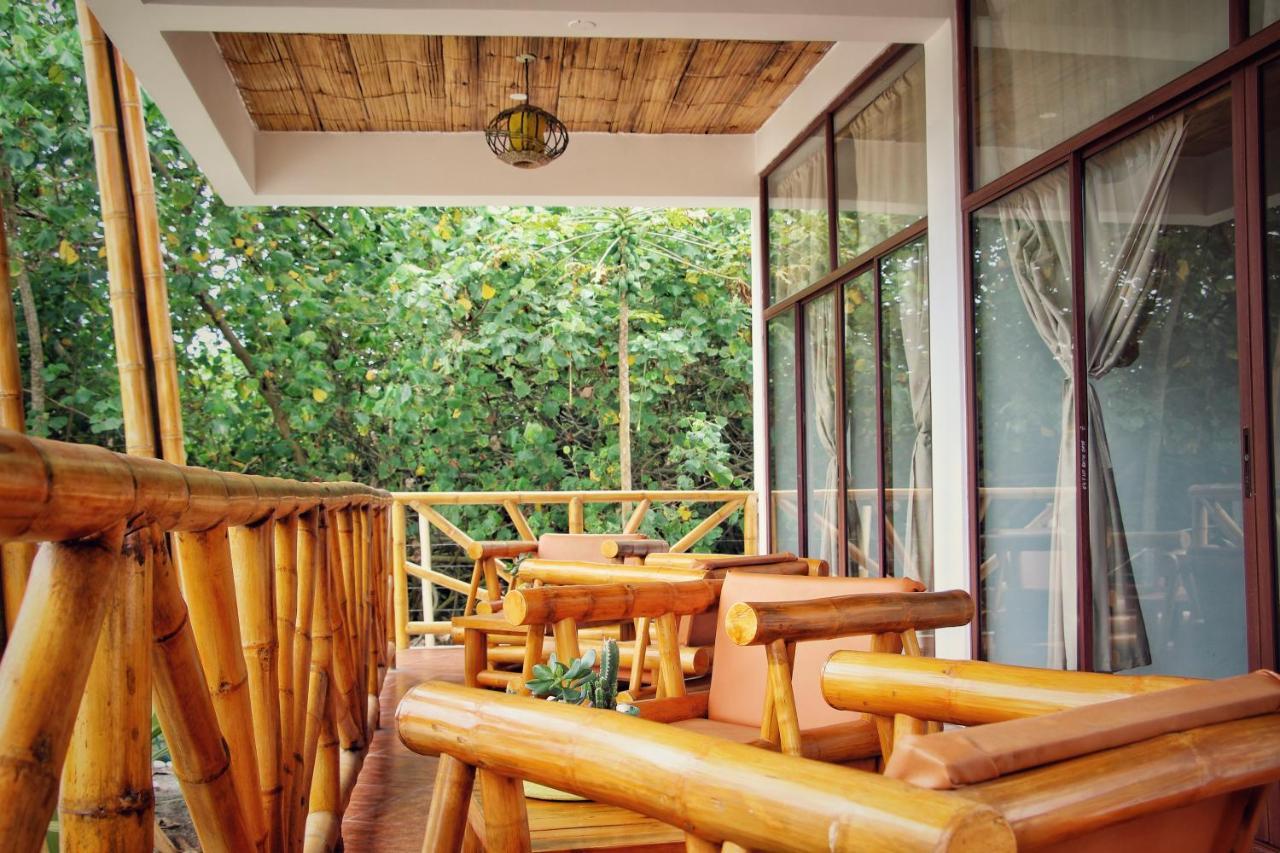Seaside Garden Ecolodge Mompiche ภายนอก รูปภาพ