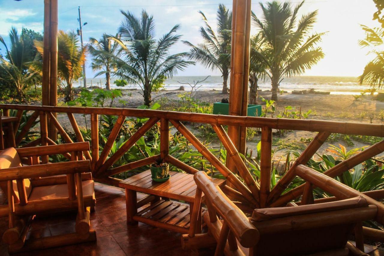 Seaside Garden Ecolodge Mompiche ภายนอก รูปภาพ
